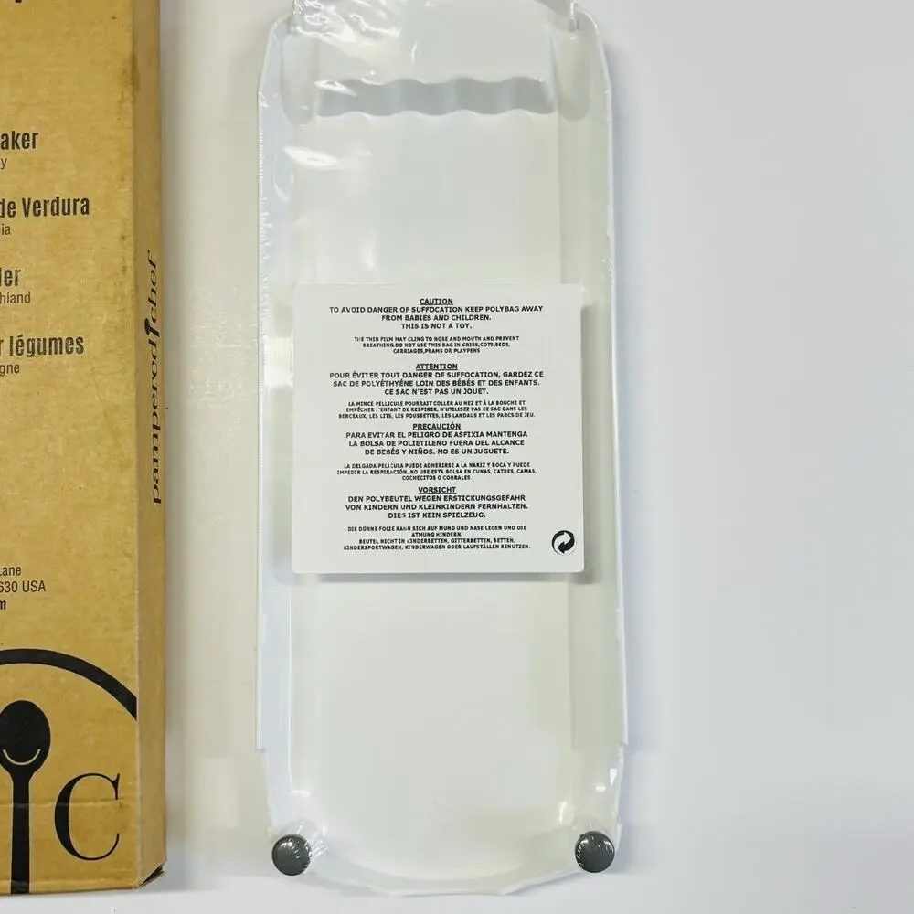 NEW in Box Pampered Chef Veggie Strip Maker 1145 Shredder Grater NIB Sealed.